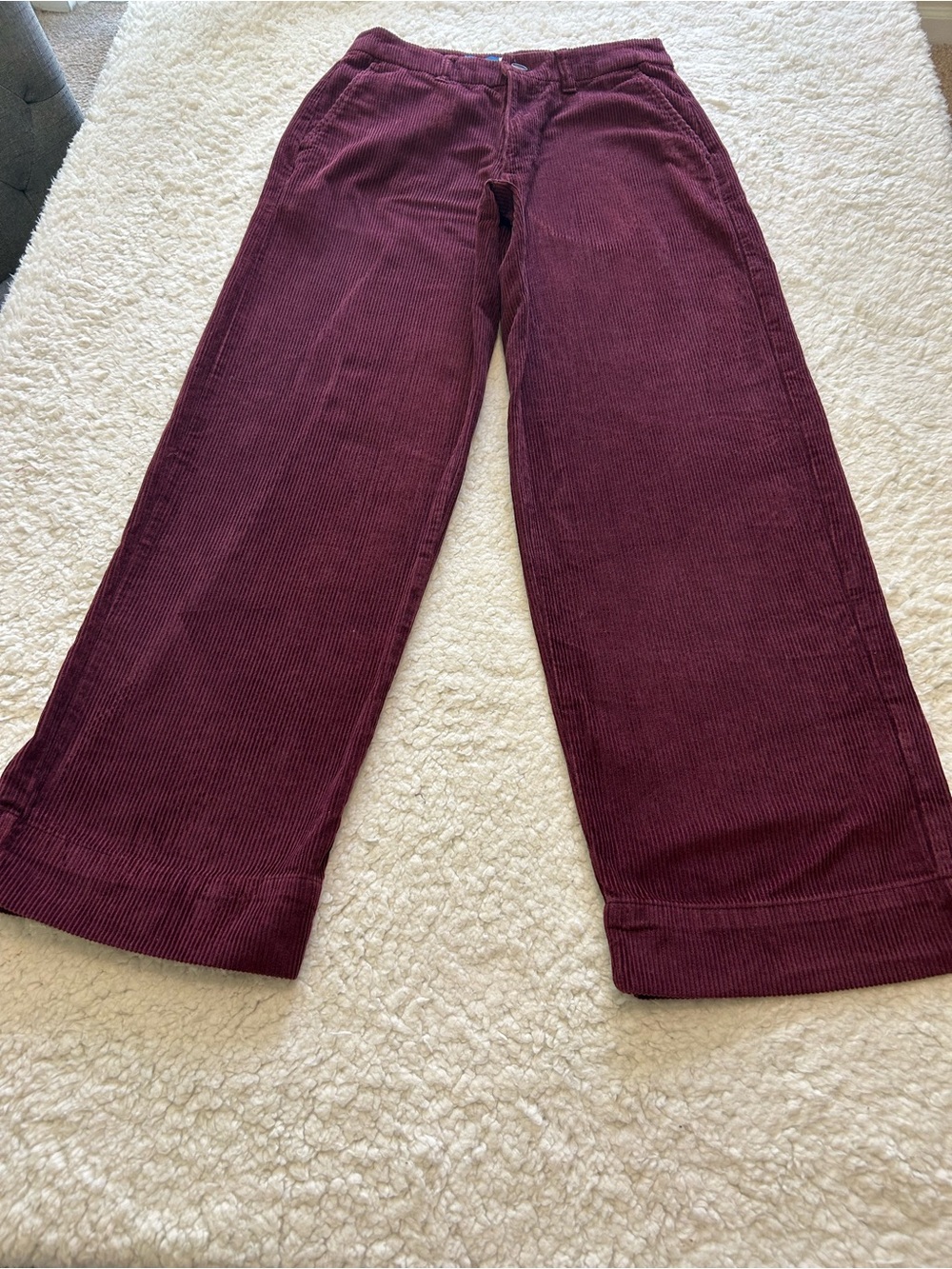 Old Navy Wide-Leg Corduroy Pants in Wine
